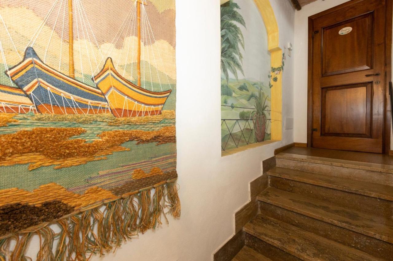 Mantellini Apartment เซียนา ภายนอก รูปภาพ